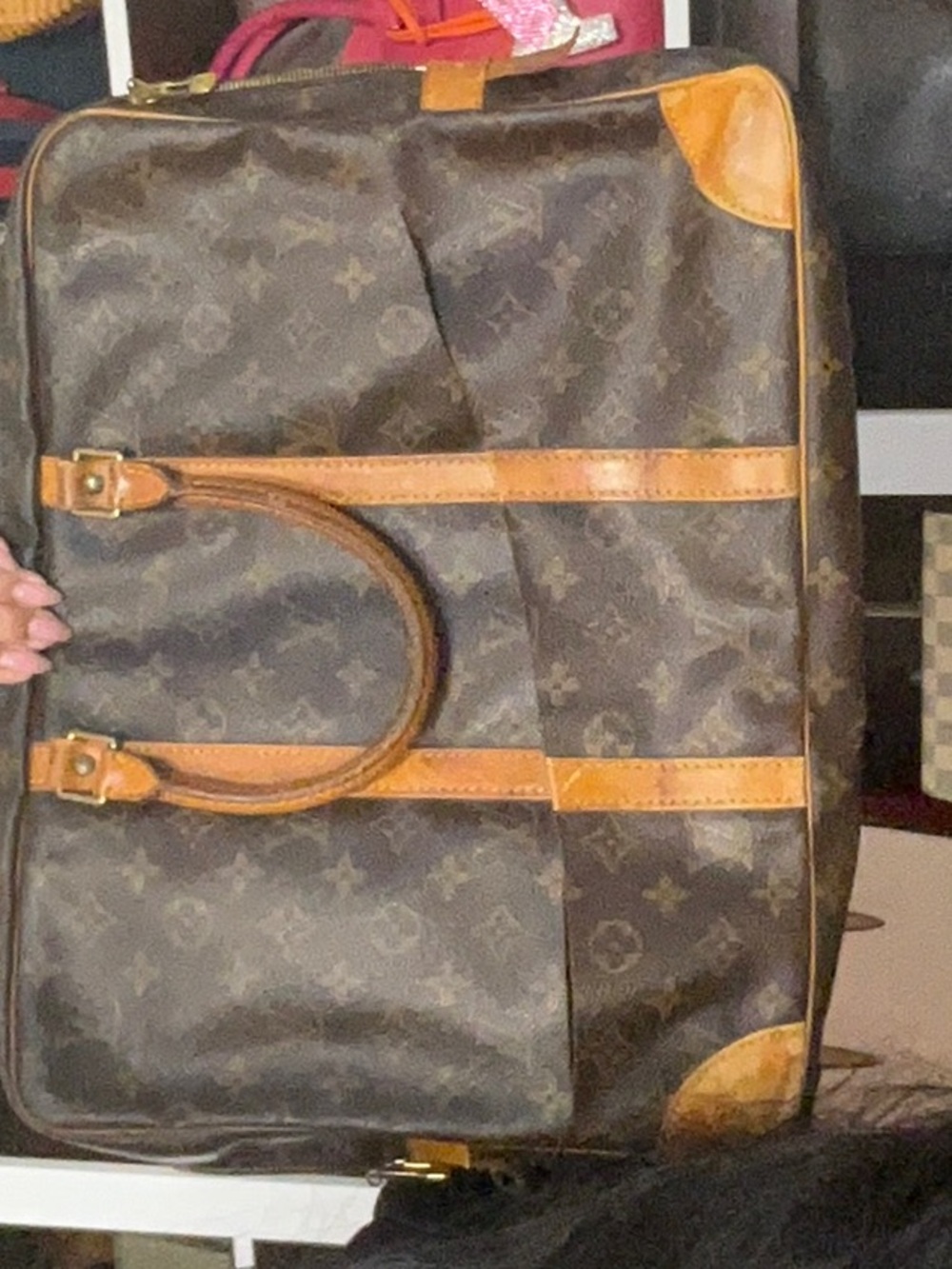 86. LV Slashed Mono Sold As Is Desc In Live No Cancel/returns